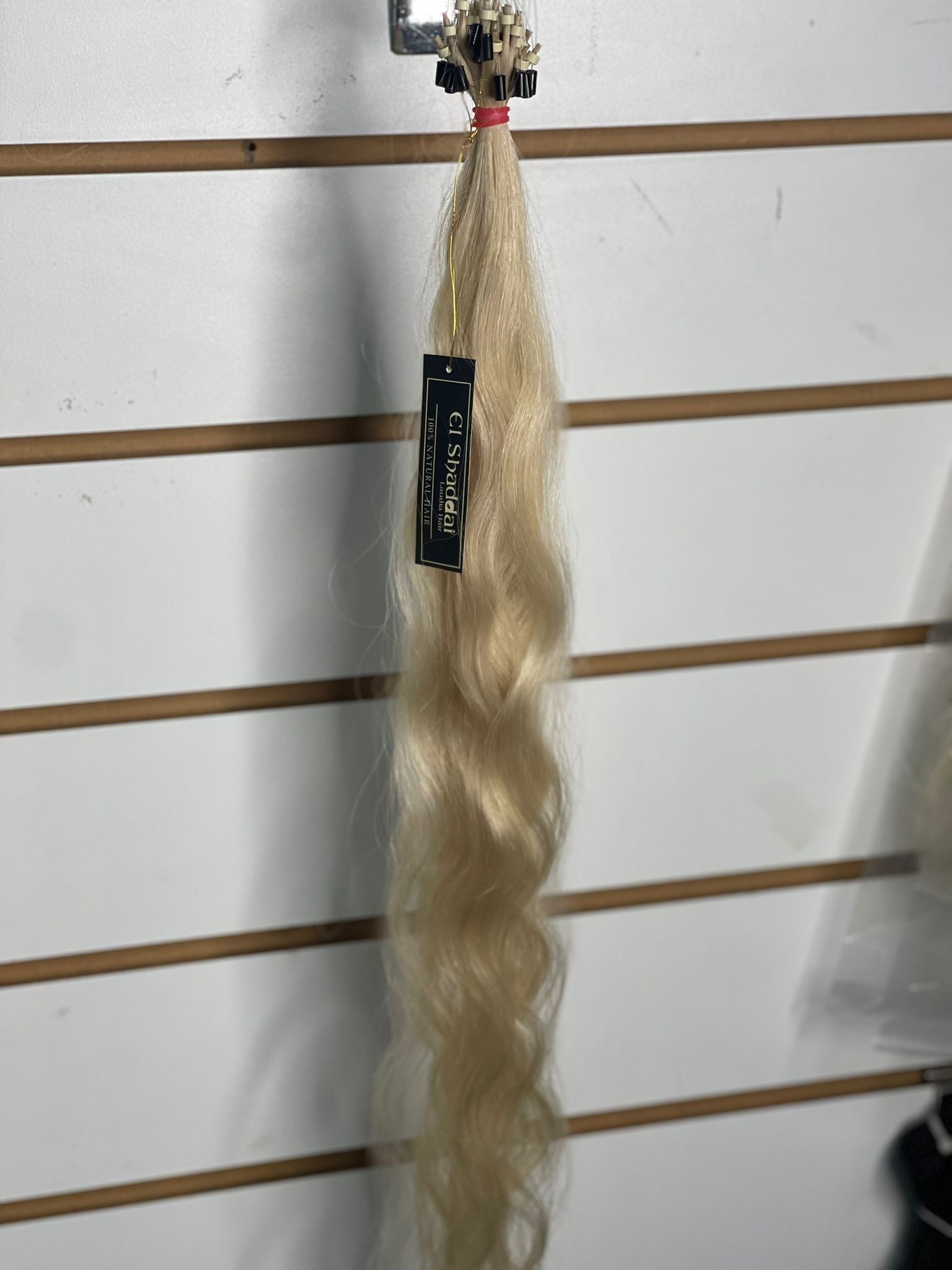 Blond Loop Wavy - El Shaddai Laudia Hair