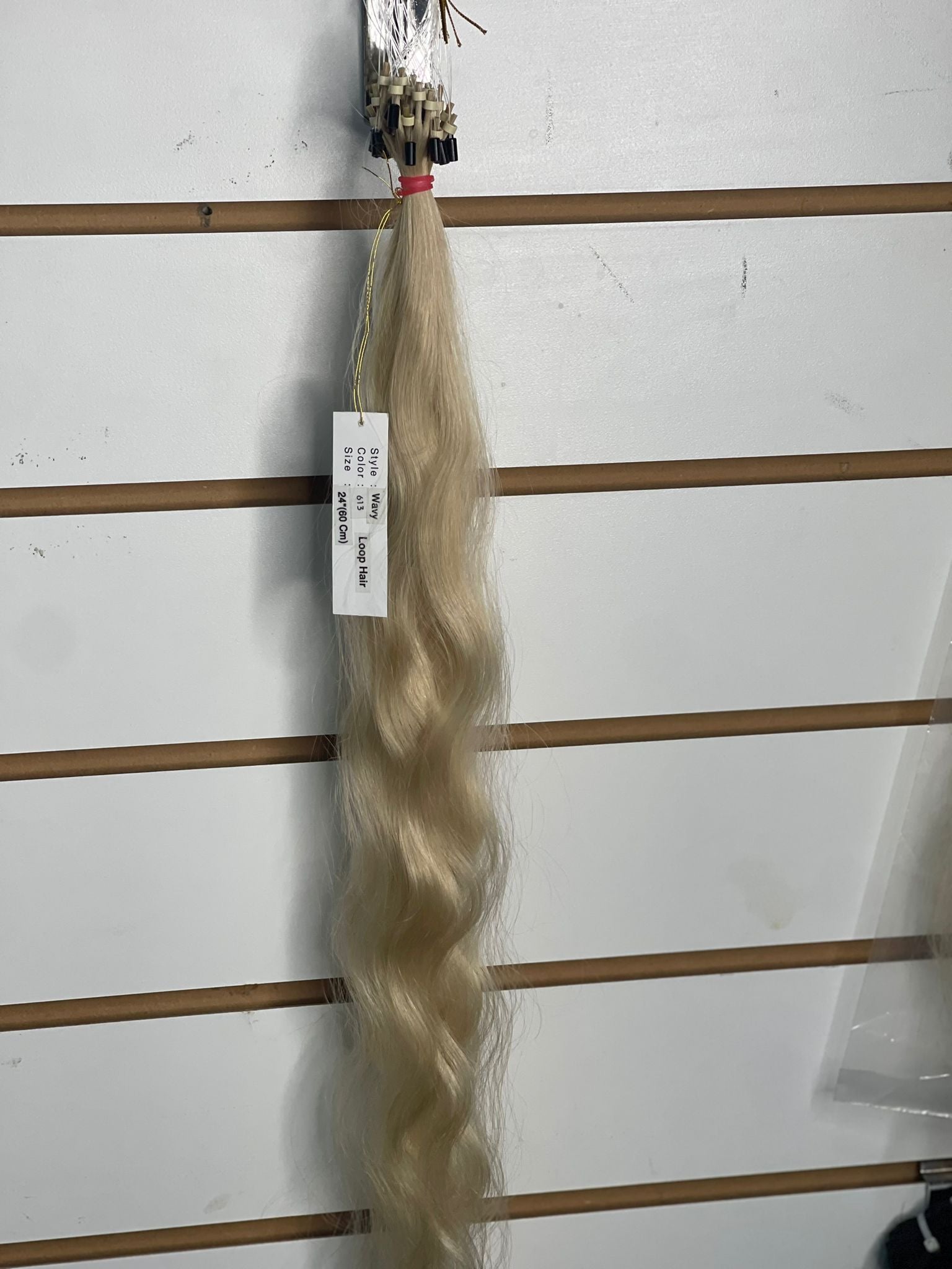 Blond Loop Wavy - El Shaddai Laudia Hair