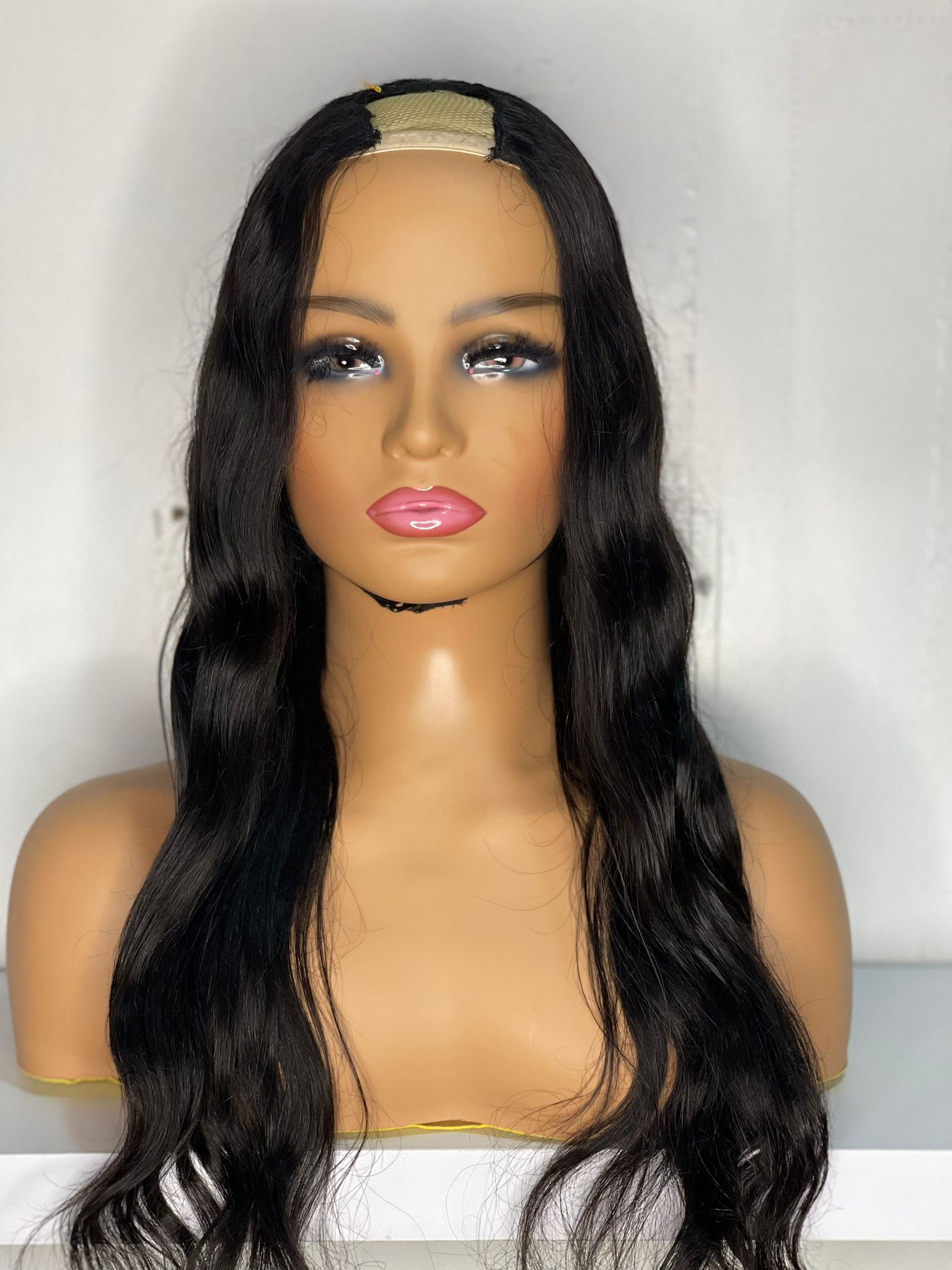 Up Coming - El Shaddai Laudia Hair