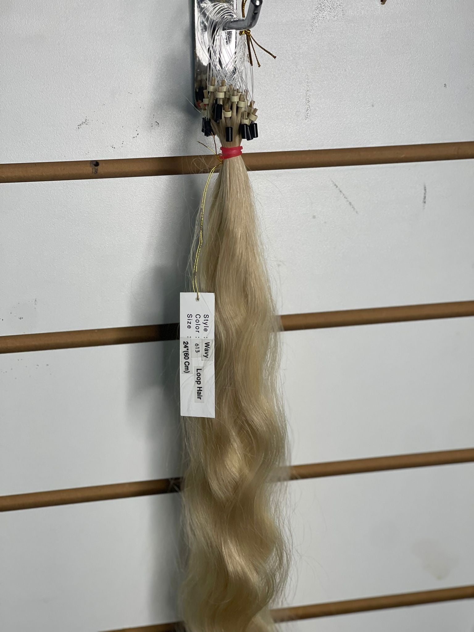 Blond Loop Wavy - El Shaddai Laudia Hair