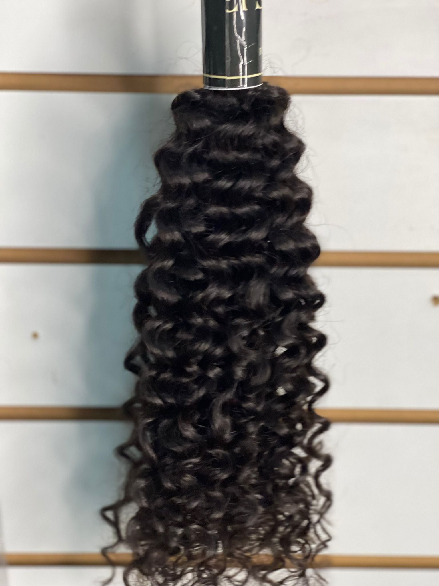 Kinky Curly Ringlet - El Shaddai Laudia Hair